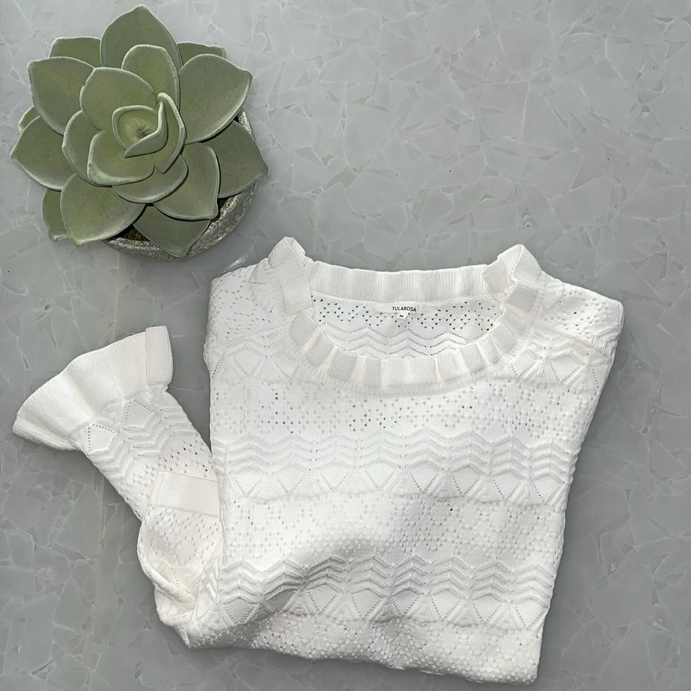 🤍🤍TULAROSA sweater - Picture 1 of 7